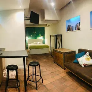 Ne Mia Appartement