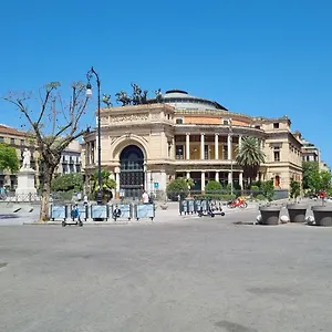 Appartamento Enne's In The Heart Of, Palermo