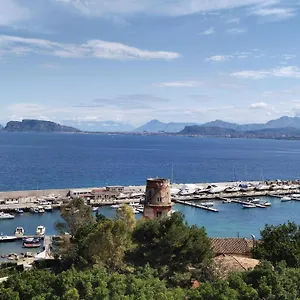  Apartment Rineddahouse Panoramico Vista Mare Con Parcheggio Privato