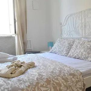 Hostel Sunrise &, Palermo